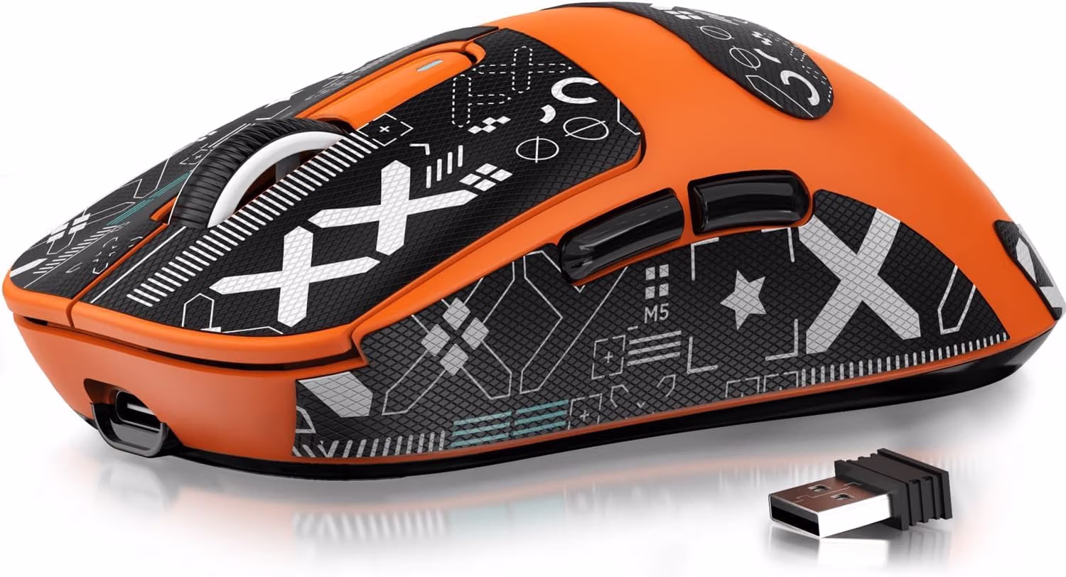 Mouse gamer Attack Shark X3 equipado com sensor PixArt PAW3395